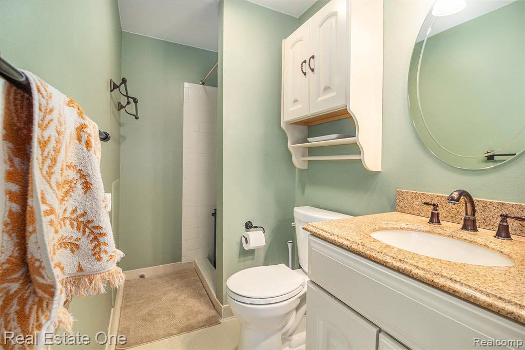 22717 Cranbrooke Drive, Novi, MI — Photo 17