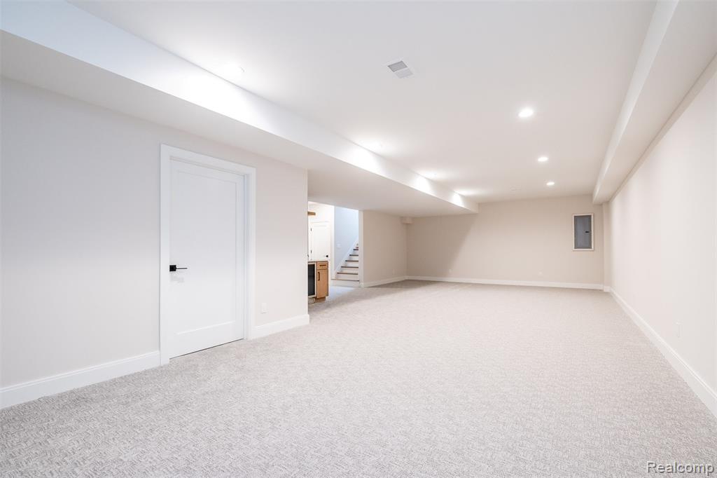 4428 Tonawanda Avenue, Royal Oak, MI 48073 — Photo 48
