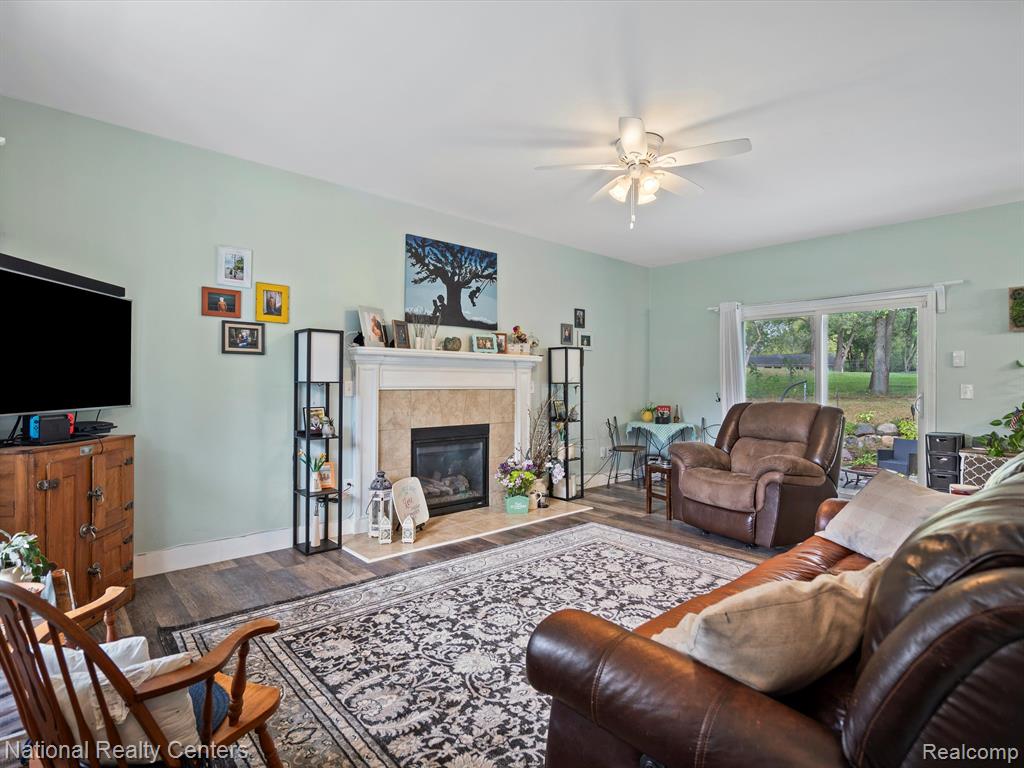 628 EVAN Court, Lake Orion, MI 48362 — Photo 12