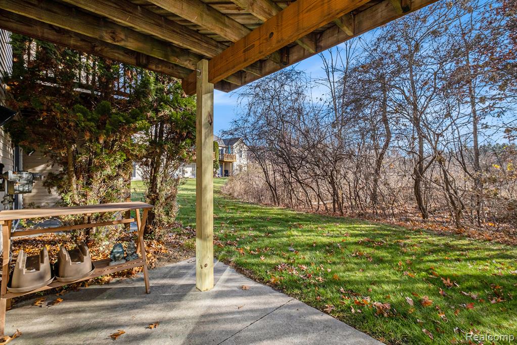 620 Shoreline Drive, Fenton, MI 48430 — Photo 25