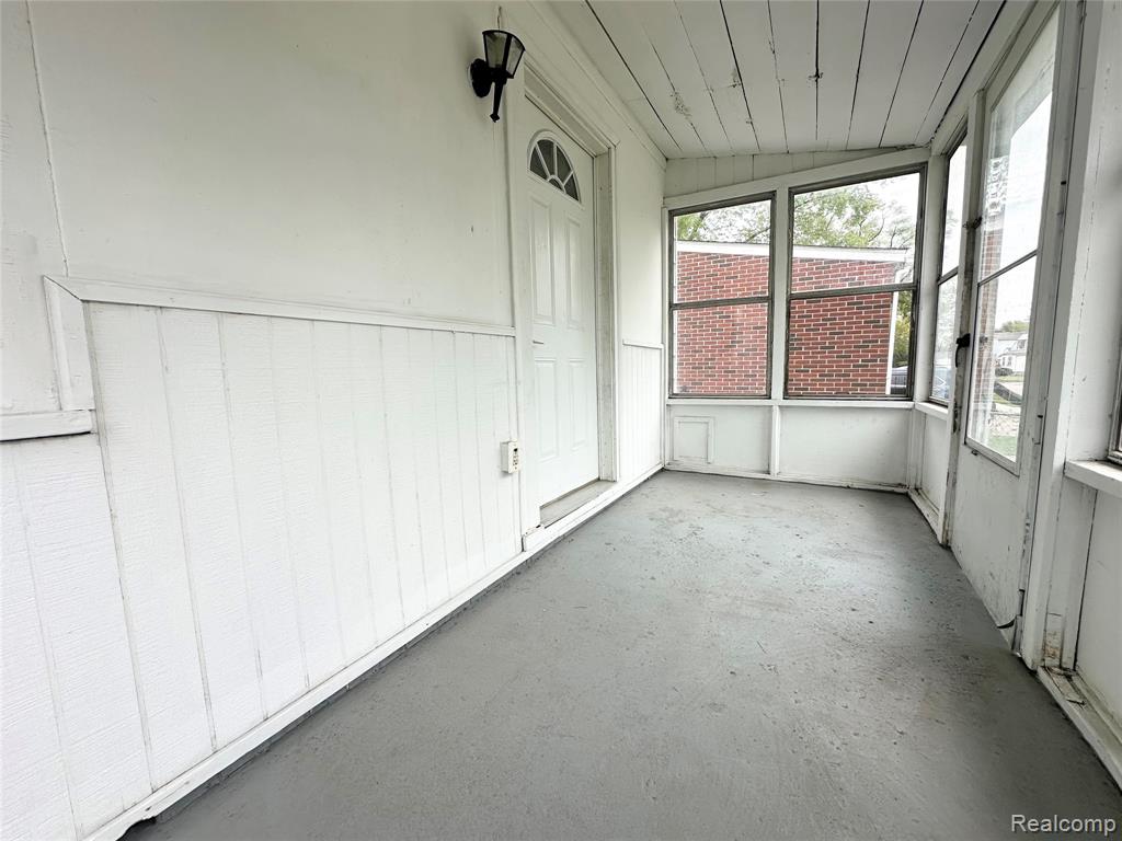 7027 Meadow Avenue, Warren, MI 48091 — Photo 12