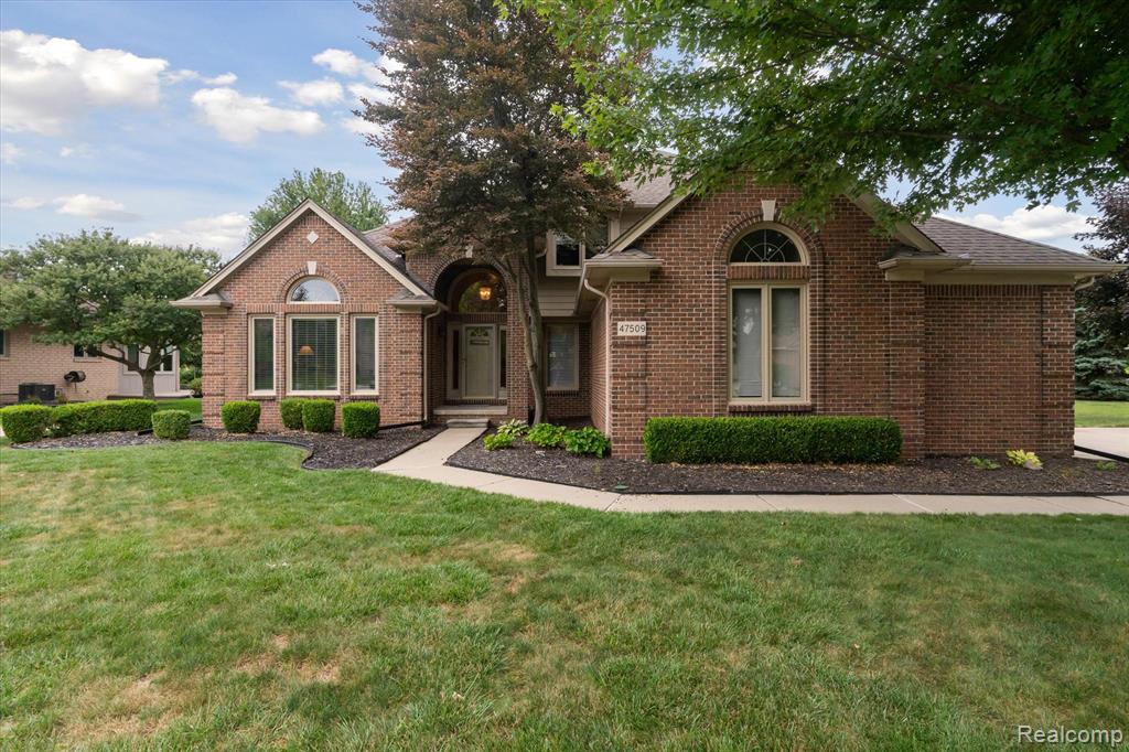 47509 Brockmor Drive, Shelby Twp, MI 48315 — Photo 3