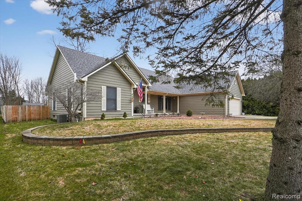 5214 Bloss Drive, Swartz Creek, MI 48473 — Photo 3