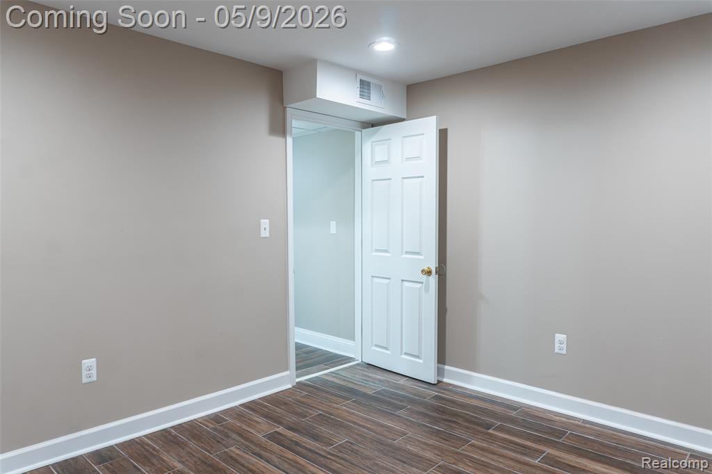 5018 Harbor Oak Drive, Waterford, MI 48329 — Photo 17