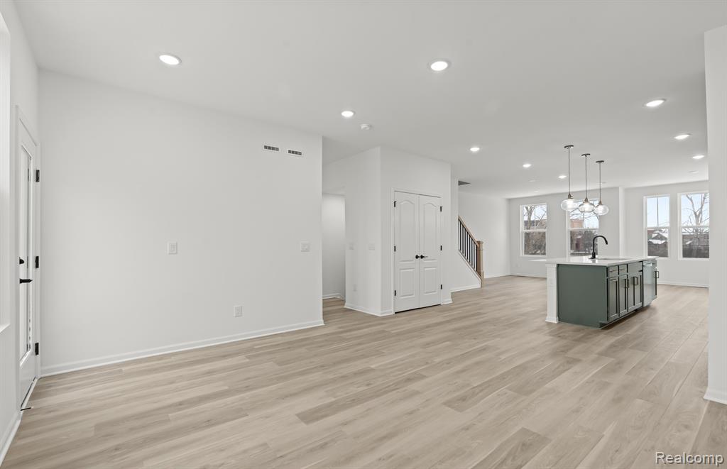 42900 Atwood Avenue, Novi, MI — Photo 16