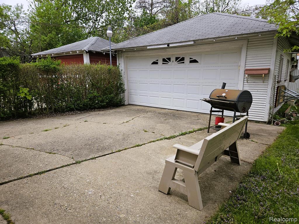 917 E 9TH Street, Flint, MI 48503 — Photo 24