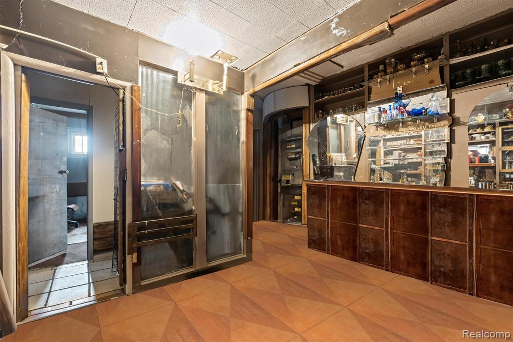 13419 Fenkell Street - Photo 4