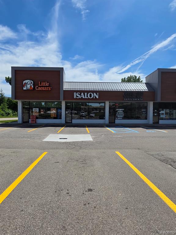 3753 Baldwin Road, Lake Orion, MI — Photo 2