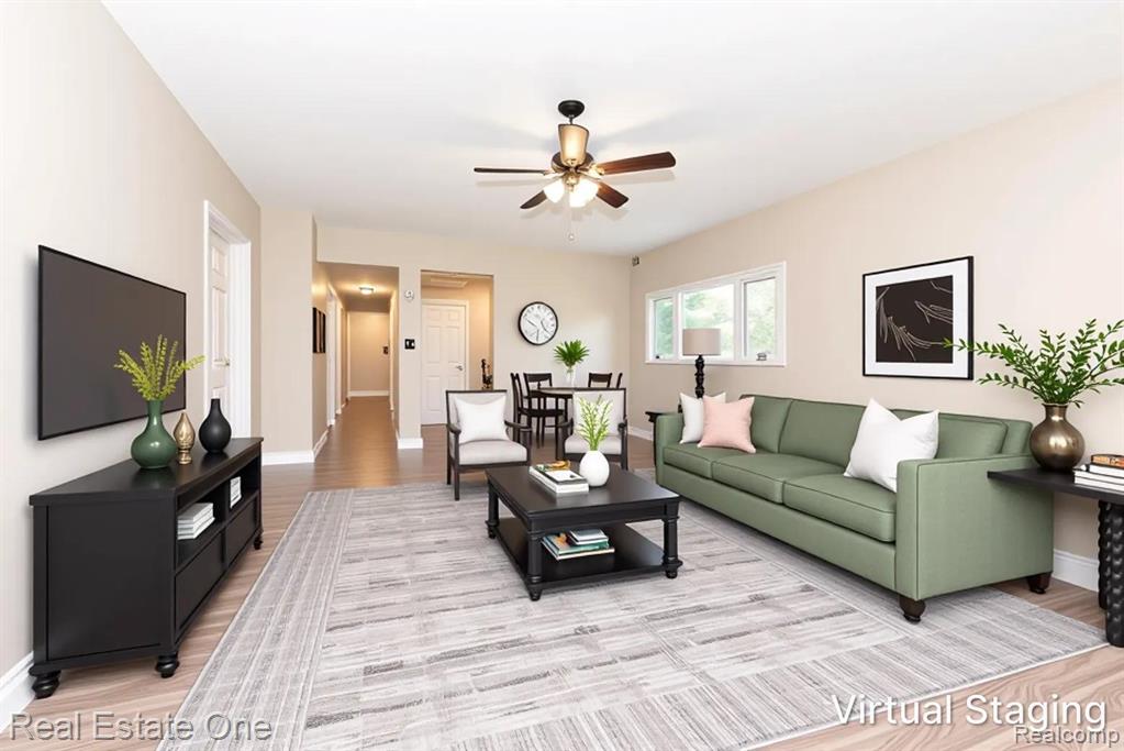 912 N Wixom Road, Wixom, MI 48393 — Photo 6