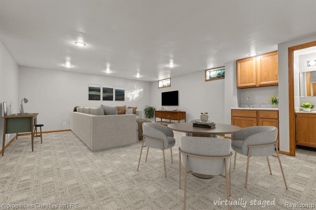 958 New Haven Court, Northville, MI 48167 — Photo 19