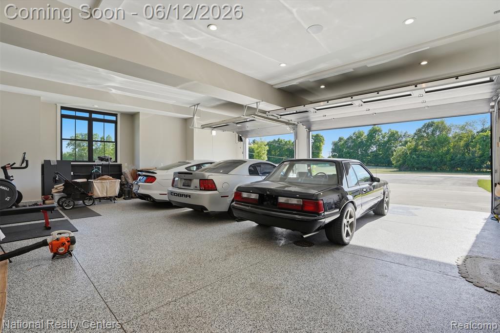 2853 7 Mile Road, South Lyon, MI 48178 — Photo 58