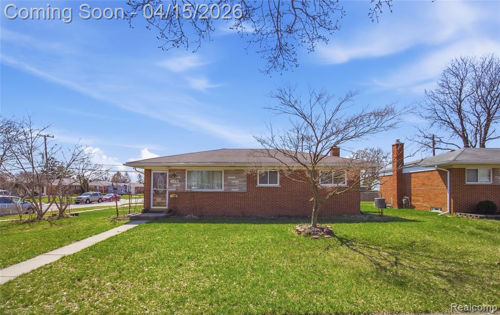 12876 Martin Road, Warren, MI 48088 — Photo 2