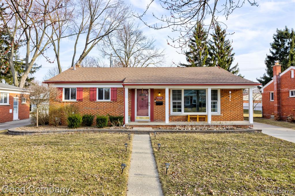 9062 SHANNON Drive, Sterling Heights, MI 48314 — front exterior