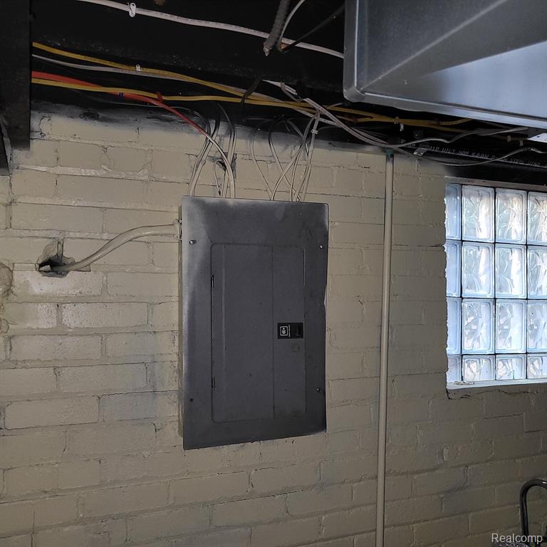4240 WAVERLY Street, Detroit, MI 48238 — Photo 36