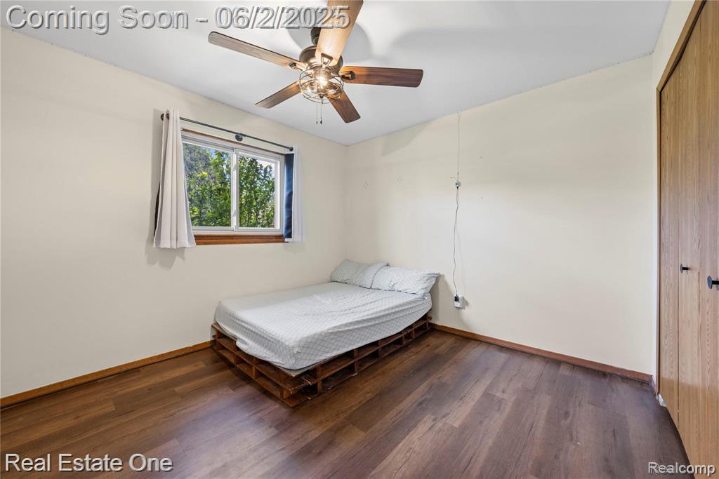 40252 Kraft Drive, Sterling Heights, MI 48310 — Photo 16