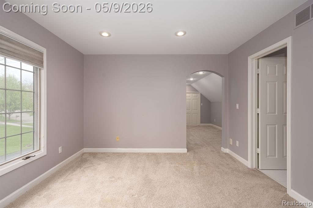 6091 Brookstone Lane, Grand Blanc, MI 48439 — Photo 31