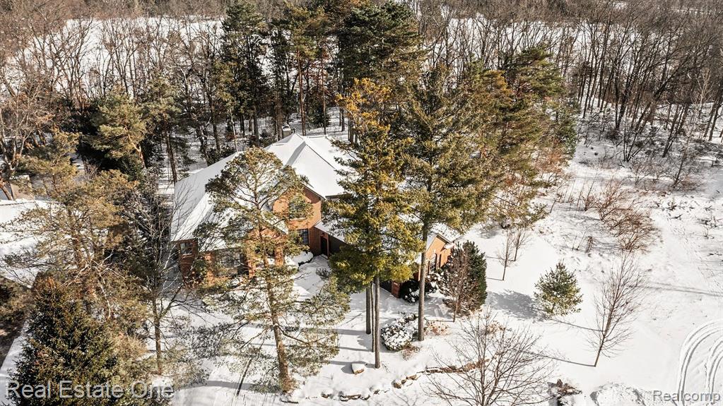7907 Brookwood Drive, Clarkston, MI 48348 — Photo 43