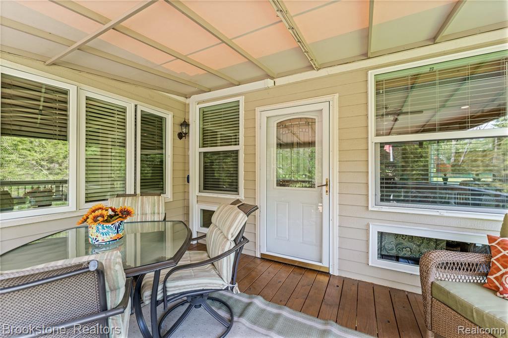 970 Moldovia Drive, White Lake, MI — Photo 31