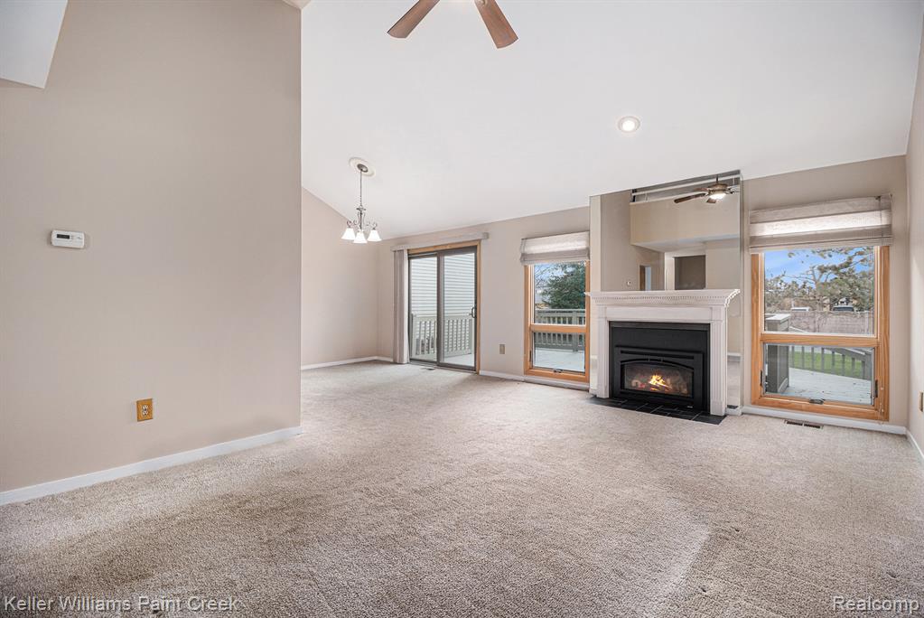 521 Oxford Court, Rochester Hills, MI 48307 — Photo 3