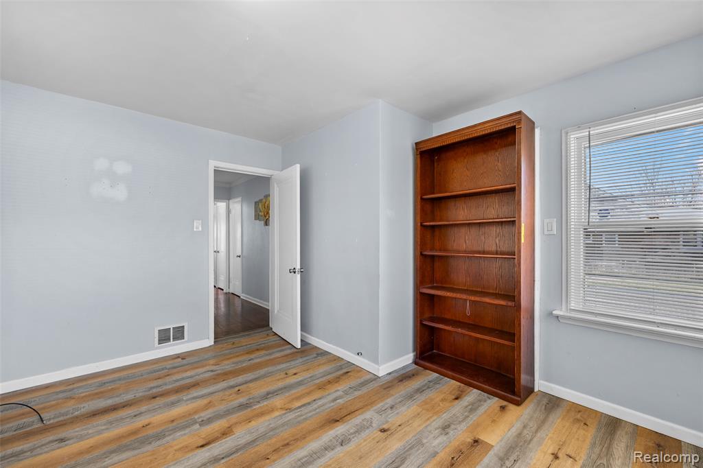 12203 Grandmont Avenue, Detroit, MI 48227 — Photo 22