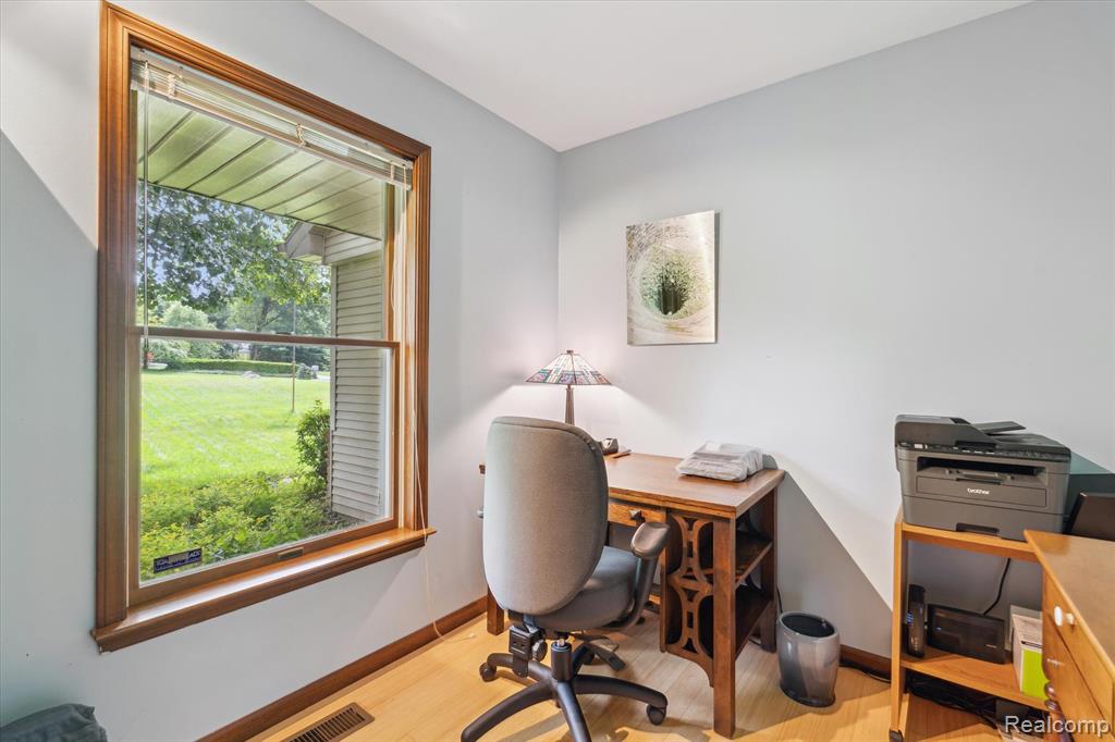 7740 Athlone Drive, Brighton, MI 48116 — Photo 5