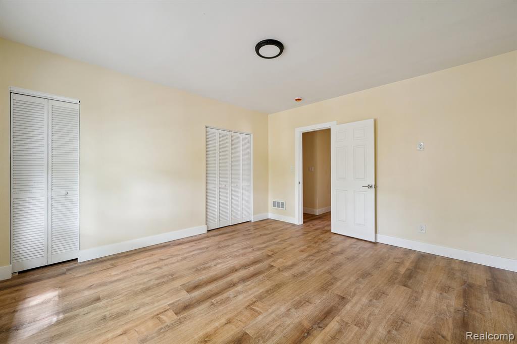 4222 Cadillac Boulevard, Detroit, MI 48214 — Photo 20