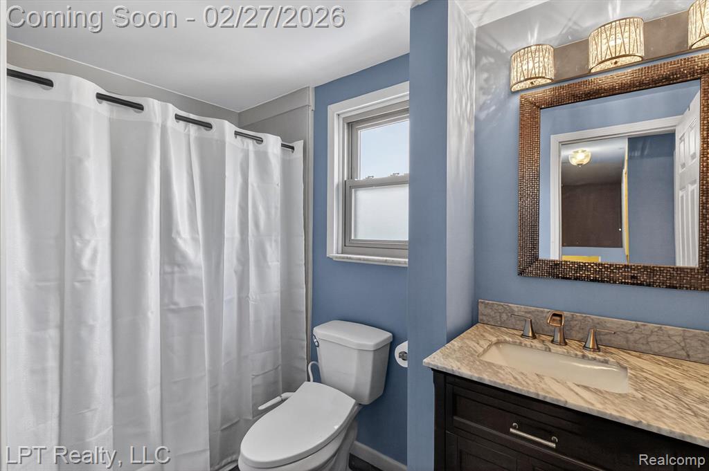 22507 Doncaster Avenue, Brownstown, MI 48193 — Photo 23
