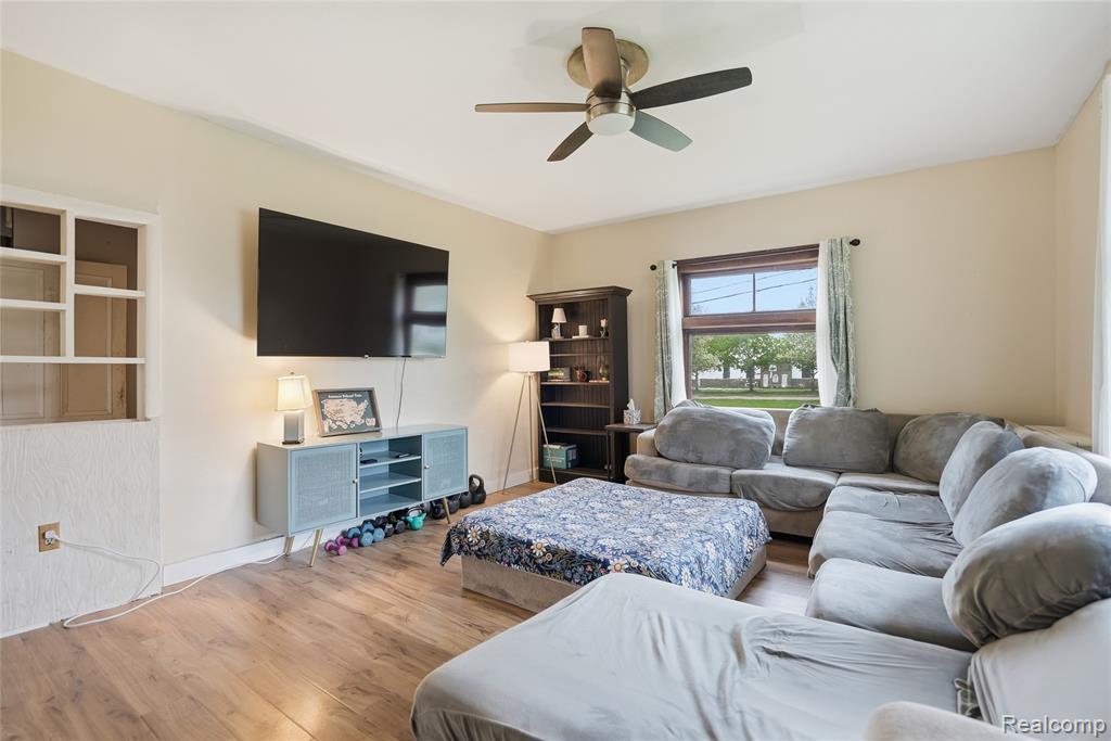 6339 Denton Road, Van Buren, MI 48111 — Photo 20