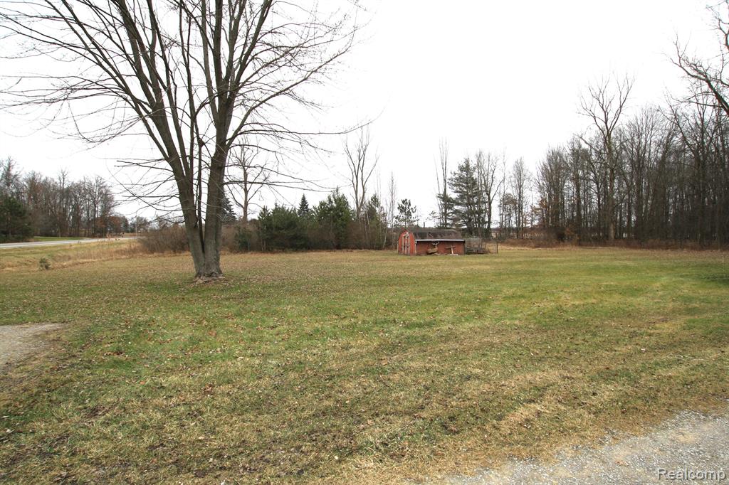 11805 BUECHE Road, Burt, MI 48417 — Photo 5