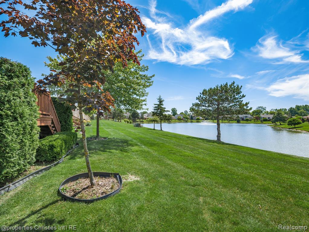 42833 HUNT CLUB Boulevard, Sterling Heights, MI 48314 — Photo 67
