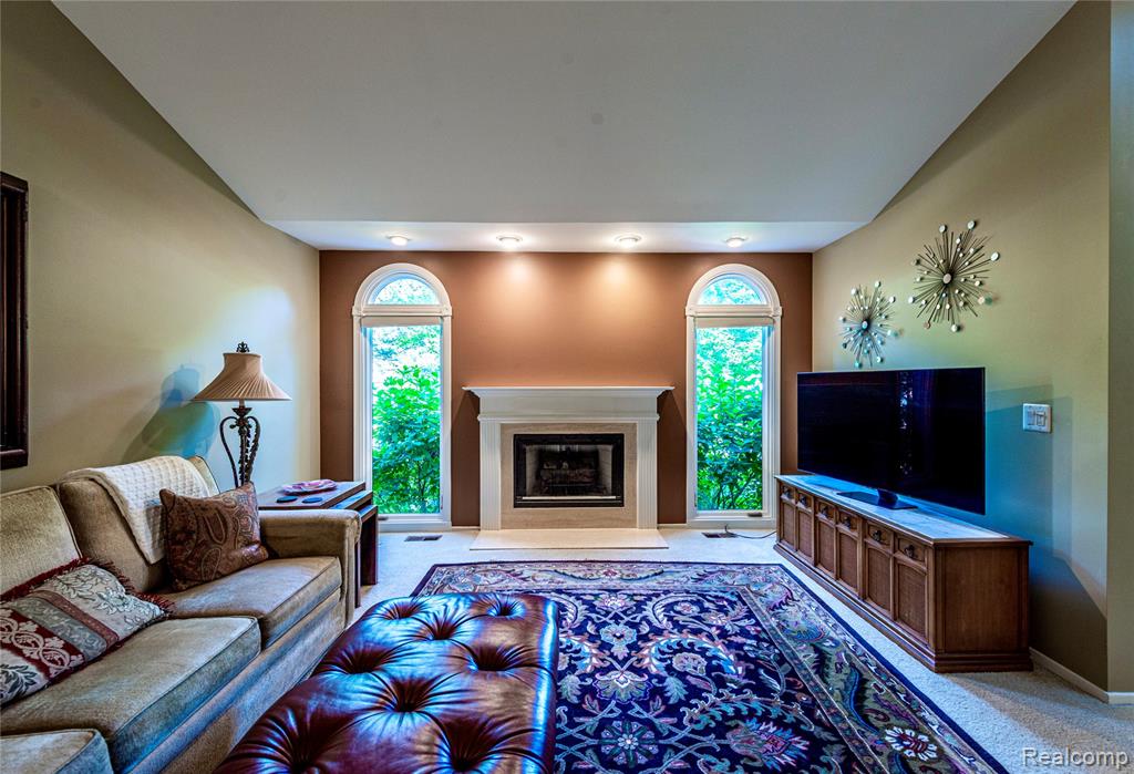 6760 Oyster Cove, West Bloomfield, MI 48323 — Photo 4