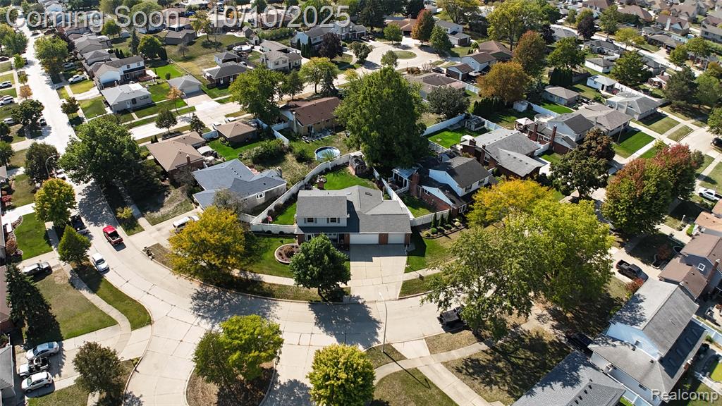 22321 N Fairway Drive, Woodhaven, MI 48183 — Photo 6