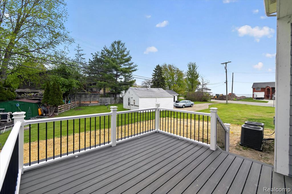 37235 Jefferson Avenue, Harrison Township, MI — Photo 41