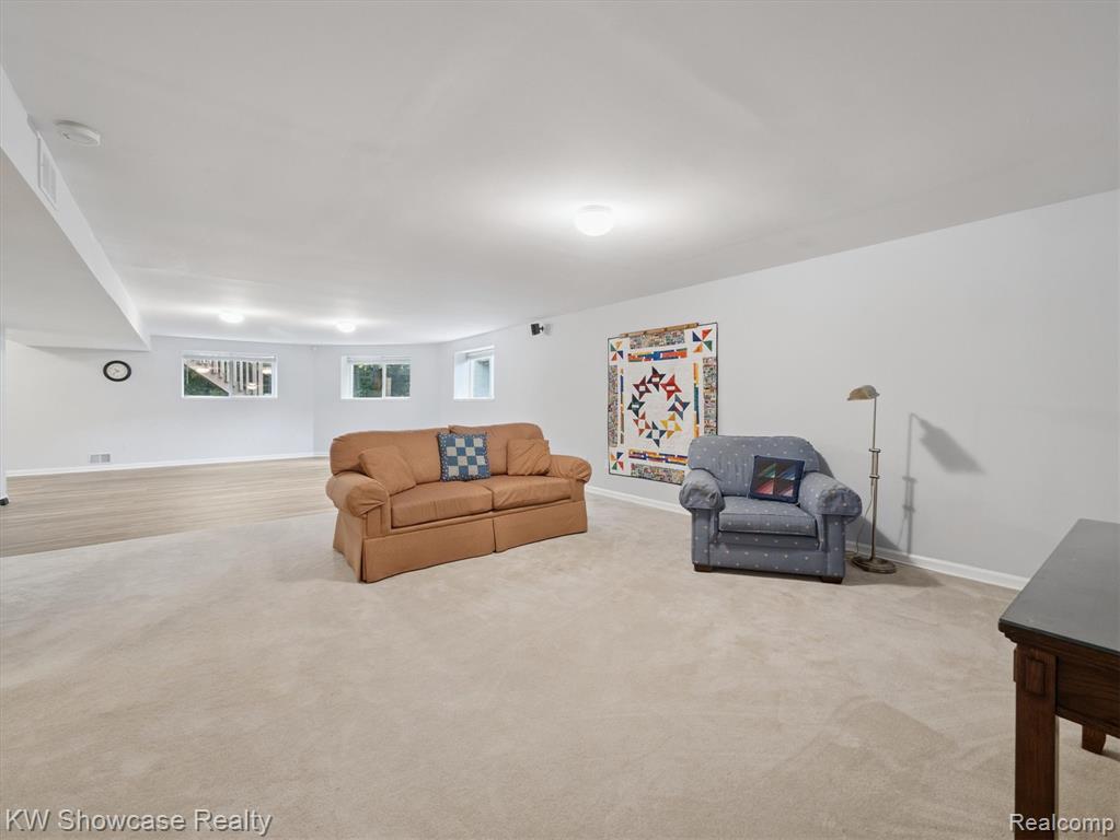 2933 E Telluride, Brighton, MI 48114 — Photo 35