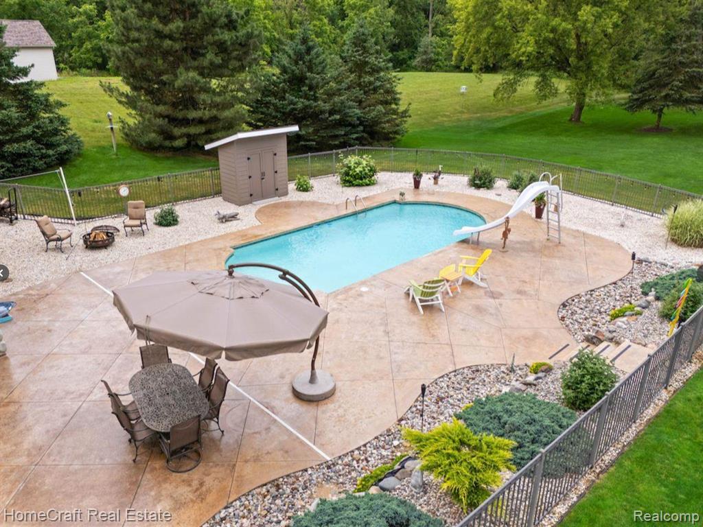 9123 SALEM FARMS Drive, South Lyon, MI 48178 — Photo 62
