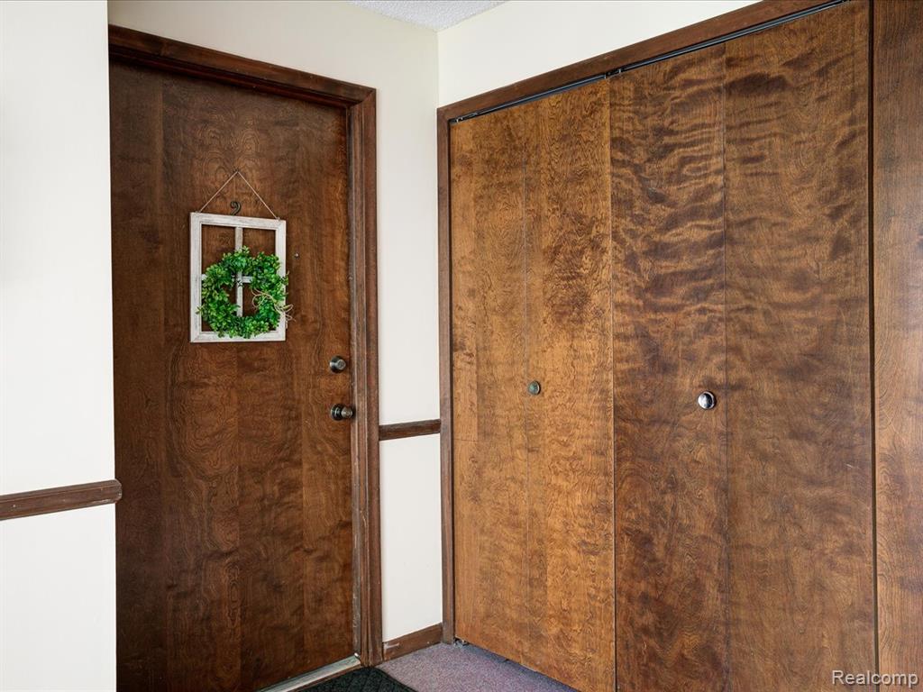 1900 River Road, Building C, Unit 2, Marysville, MI 48040 — Photo 2