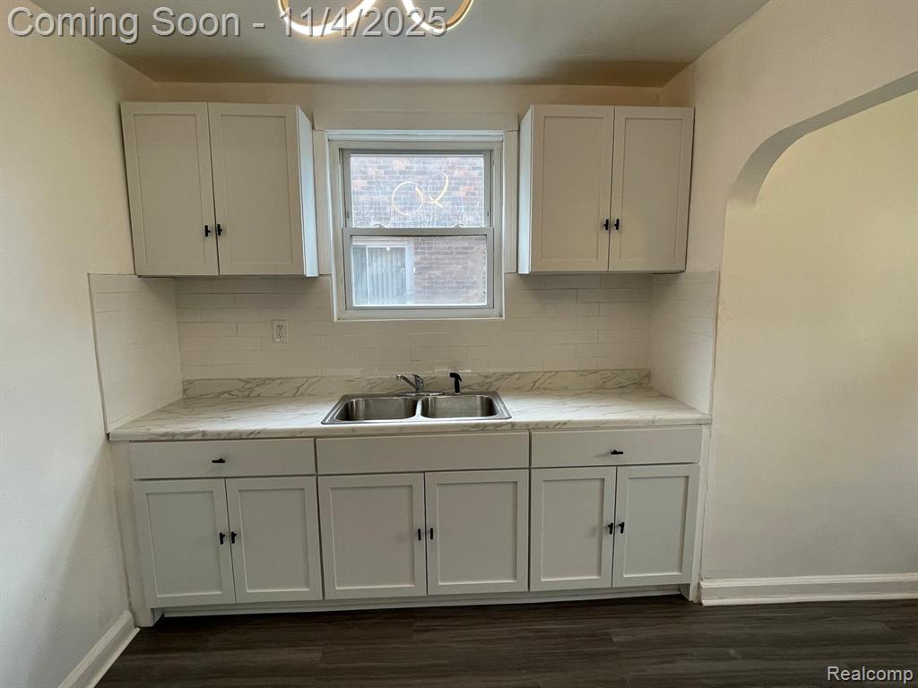 9591 Mark Twain Street, Detroit, MI 48227 — Photo 14