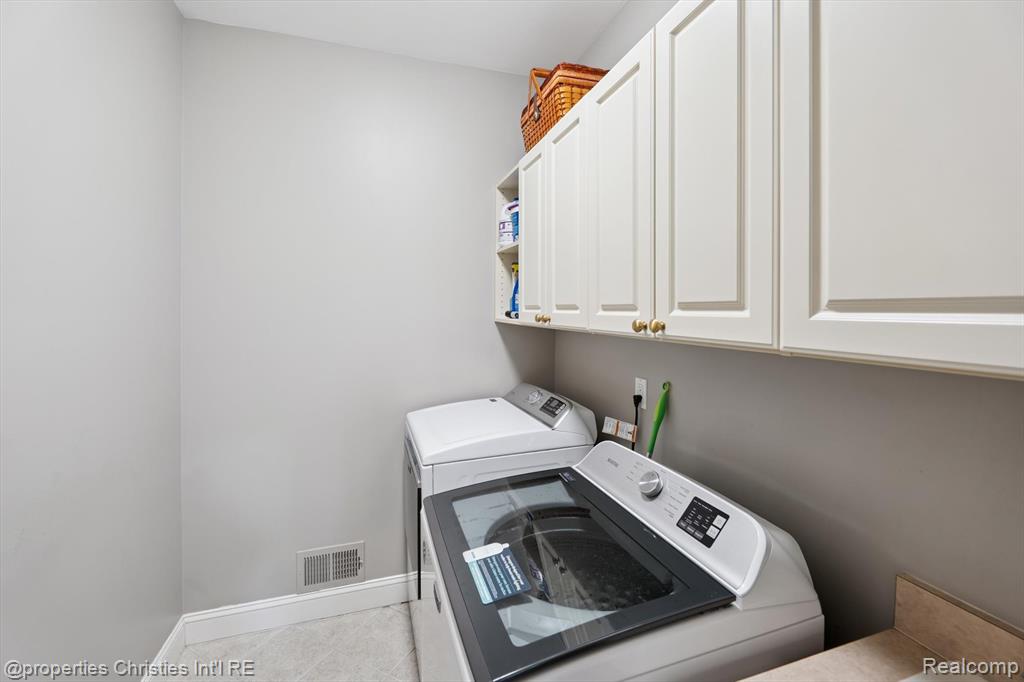 15908 CRYSTAL DOWNS E, Northville, MI 48168 — Photo 26