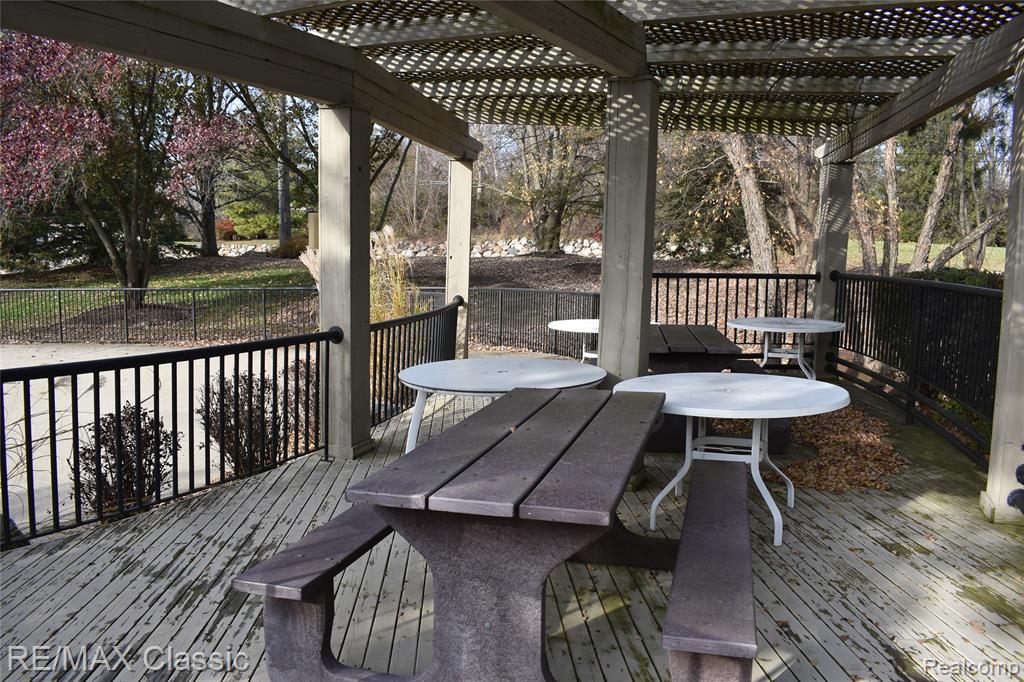 29424 Regents Pointe, 62, Farmington Hills, MI 48331 — Photo 56