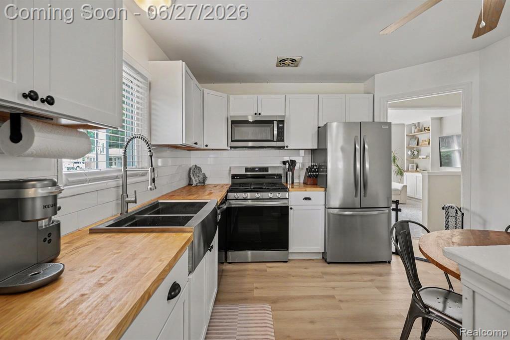 590 Hecht Drive, Madison Heights, MI 48071 — Photo 8