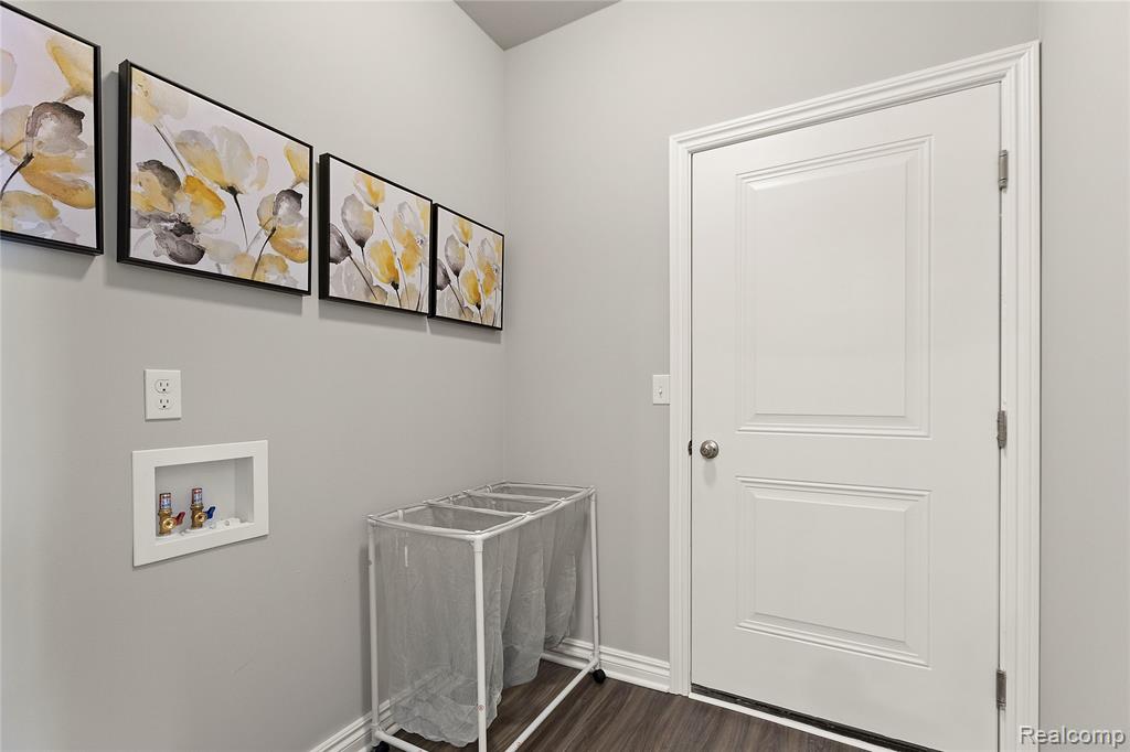 2268 Chase Drive, 113, Howell, MI 48855 — Photo 11