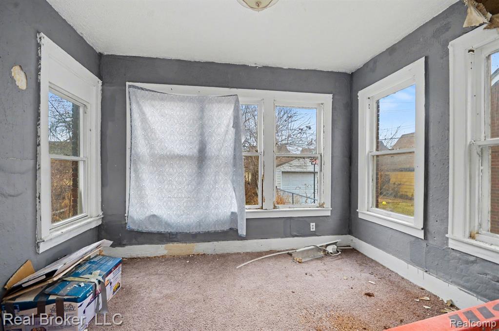 15357 Rutherford Street, Detroit, MI 48227 — Photo 5