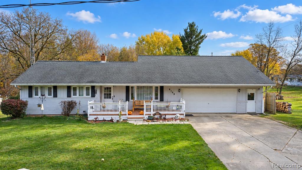 9109 Bancroft Road, Bancroft, MI 48414