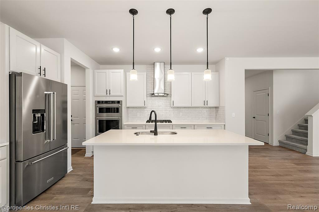 2436 Parkshore Drive, Commerce Twp, MI 48382 — Photo 15
