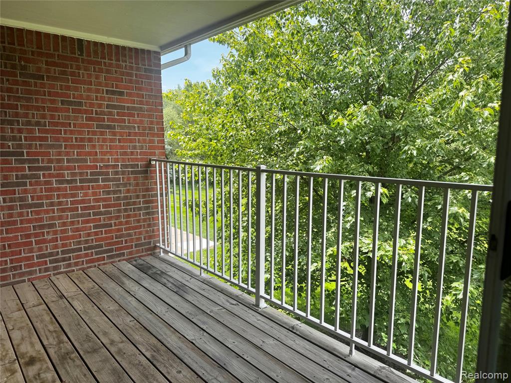 45997 RHODES Drive, Macomb, MI 48044 — Photo 3