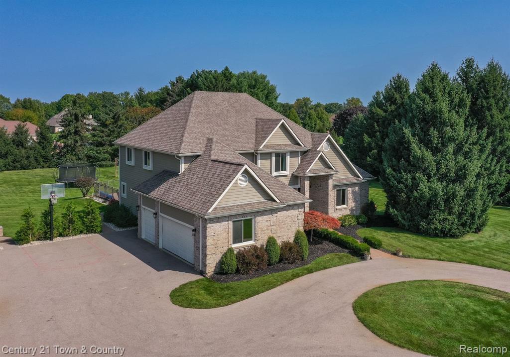 914 SHREWSBURY Drive, Clarkston, MI 48348 — Photo 55
