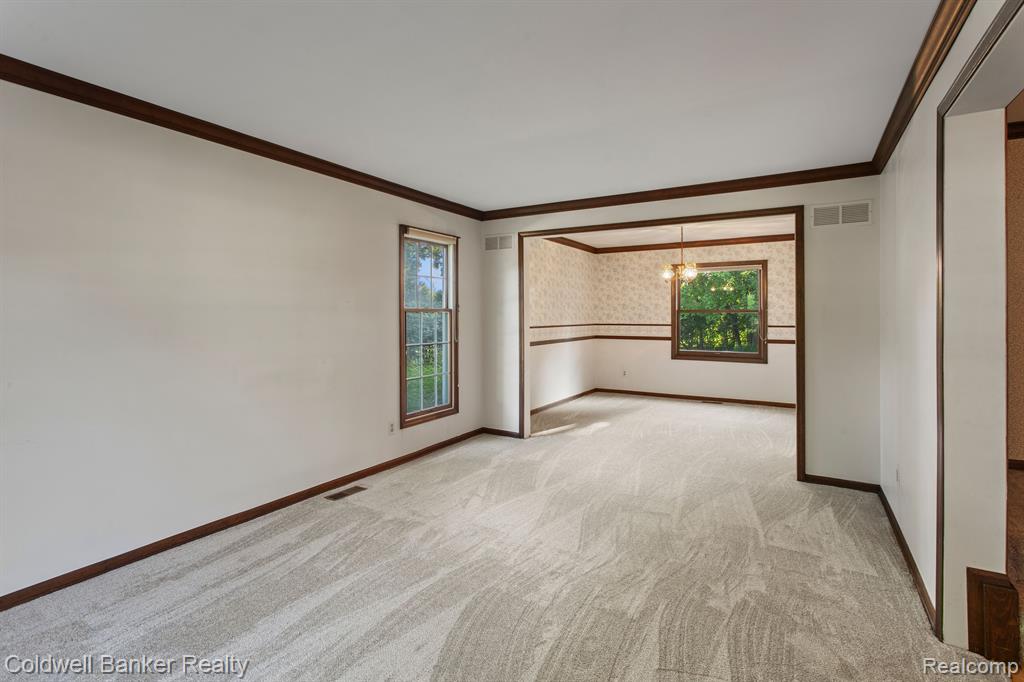 16235 WINCHESTER Drive, Northville, MI 48168 — Photo 14