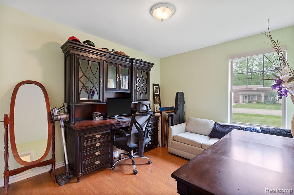 39562 Macomber Street, Harrison Township, MI — Photo 19