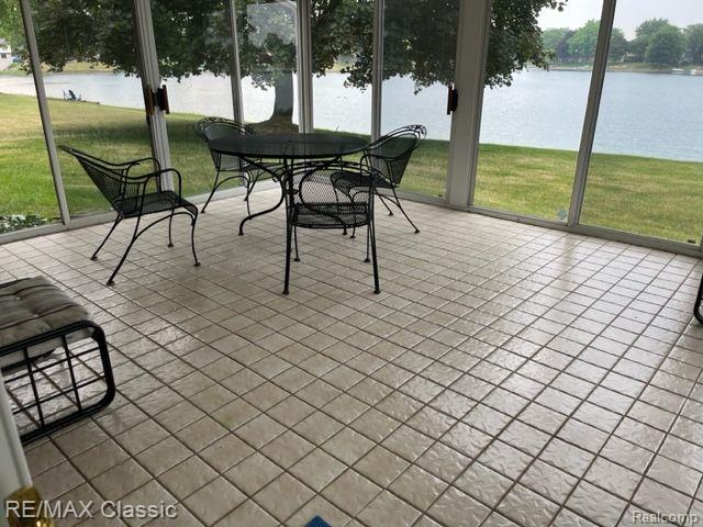 1587 Three Lakes Drive, Troy, MI 48085 — Photo 23