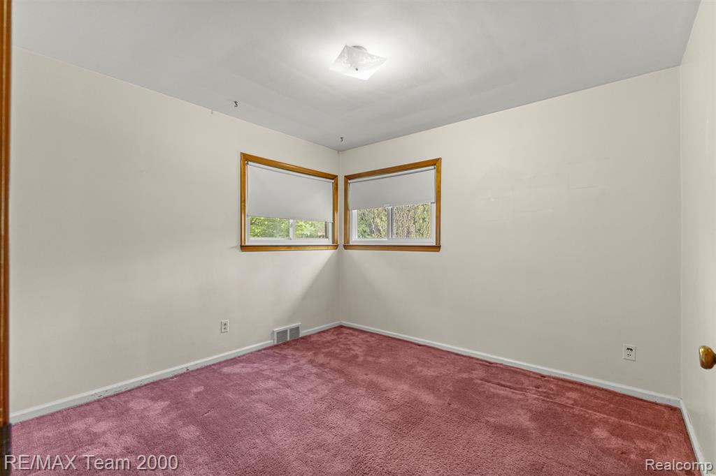 27143 Westland Road, Redford, MI 48240 — Photo 21